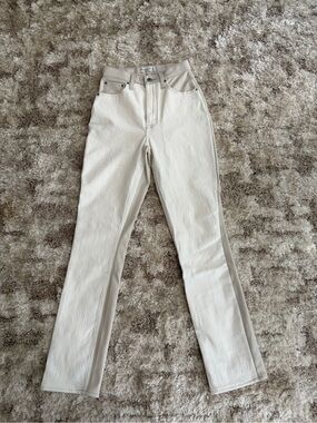 NEW Abercrombie & Fitch Size 26 Long 2L High-Rise Slim Straight Jeans